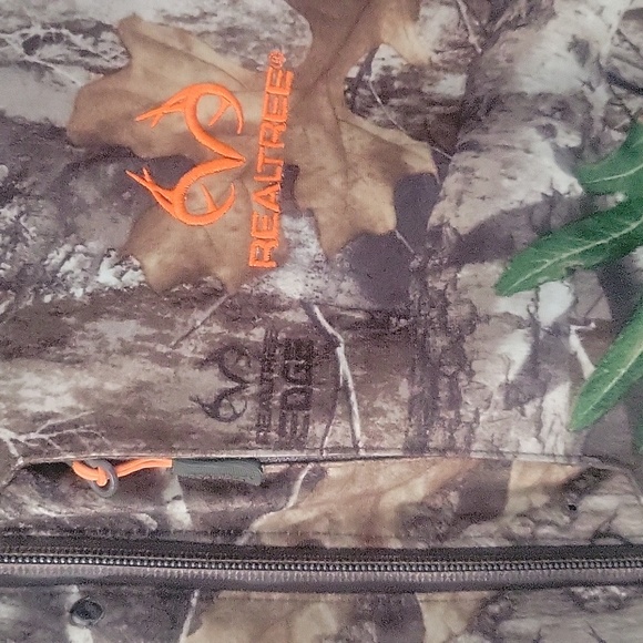 Realtree mens edge padding jacket size large body lining sleeve hood lining - Picture 8 of 10